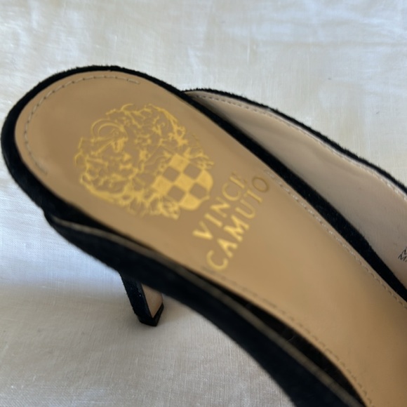 Vince Camuto black suede, kitten heel - Picture 7 of 7